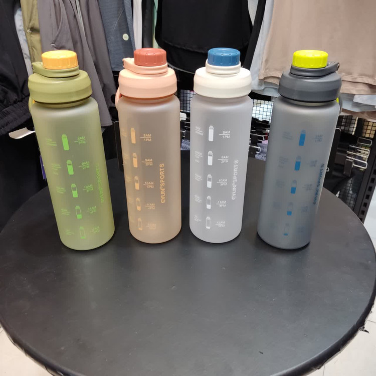 خرید انلاین قمقمه ورزشی