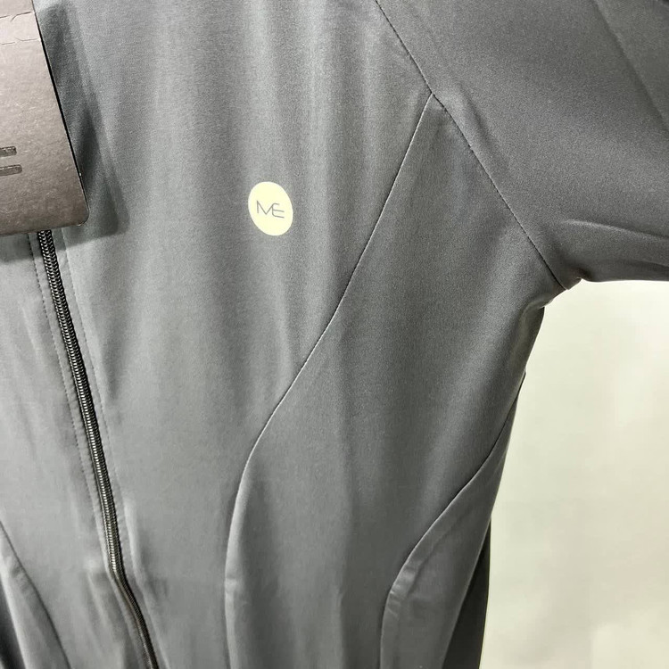 خرید اینترنتی مانتو ورزشی زنانه