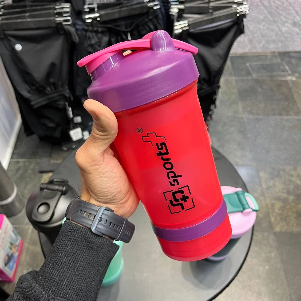 قیمت شیکر ورزشی