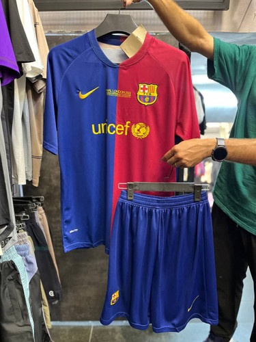 خرید انلاین لباس بارسلونا