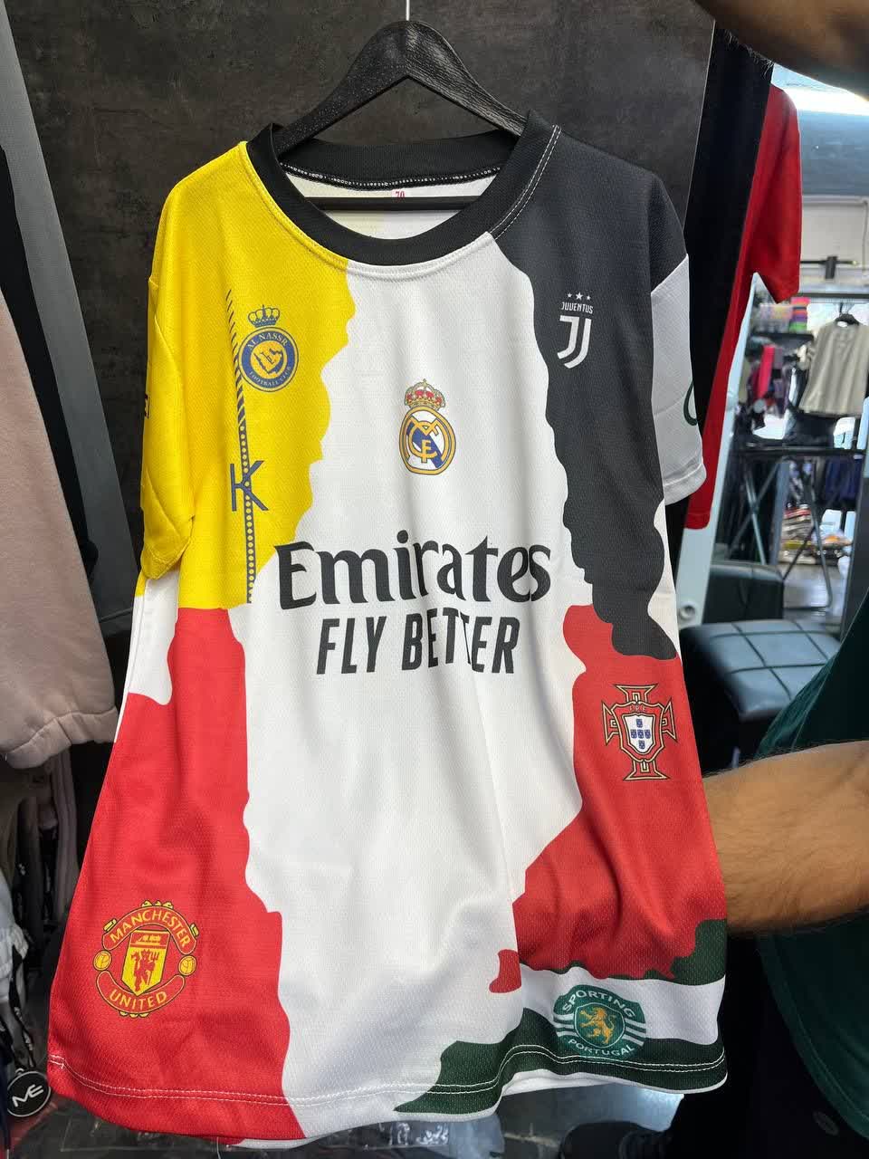 قیمت لباس منتخب رونالدو