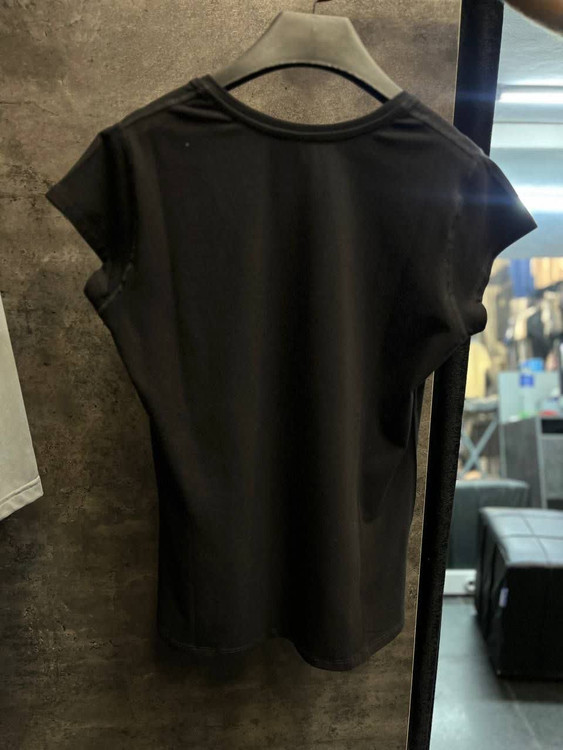 قیمت تیشرت ورزشی زنانه