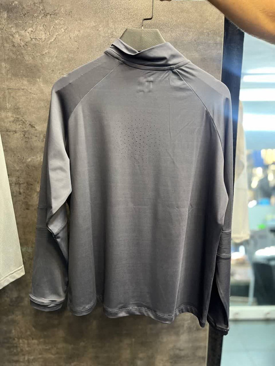 خرید انلاین تیشرت ورزشی نیمزیپ