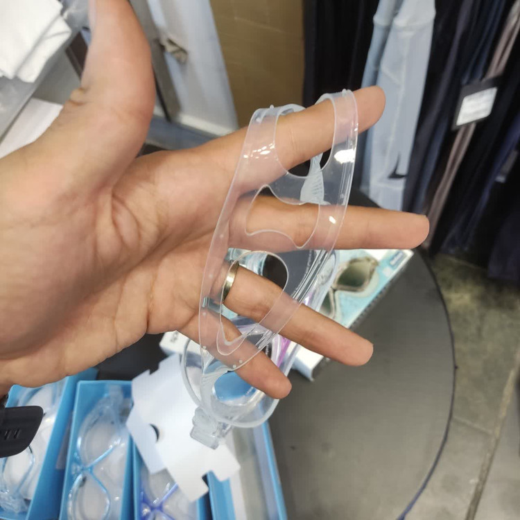 قیمت عینک غواصی