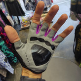 قیمت دستکش بدنسازی