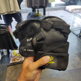 خرید انلاین دستکش بدنسازی