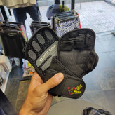 قیمت دستکش بدنسازی