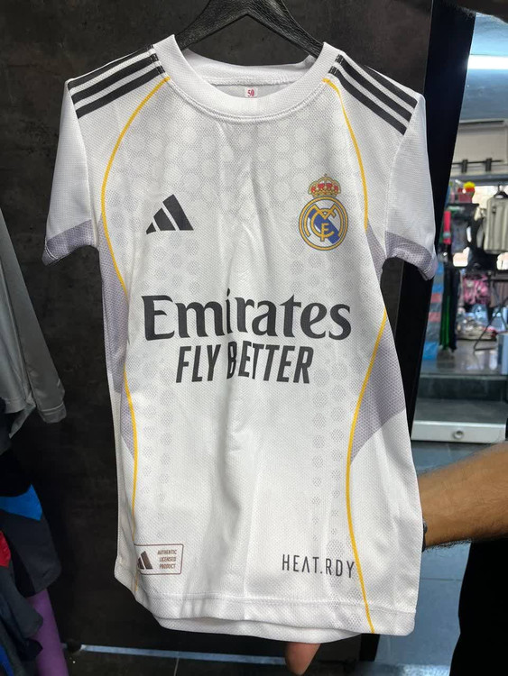 خرید انلاین لباس جدید رئال