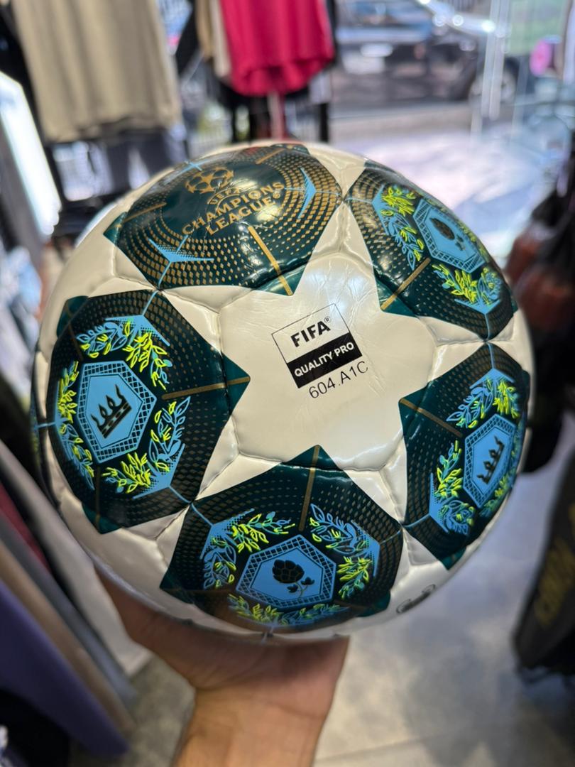 قیمت توپ لیگ قهرمانان