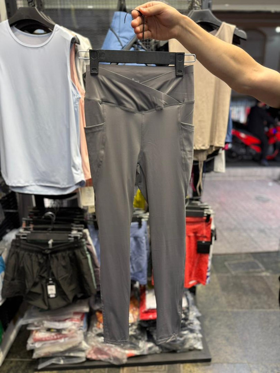 خرید انلاین لگ ورزشی