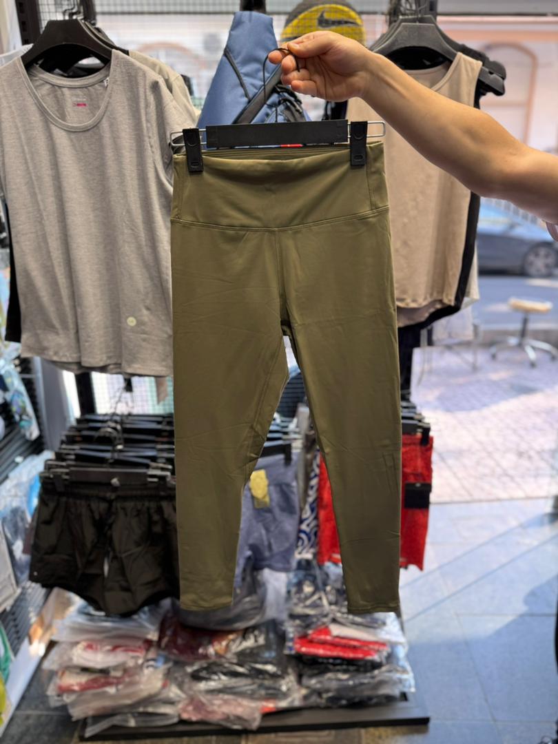 قیمت لگ ورزشی تو کرک