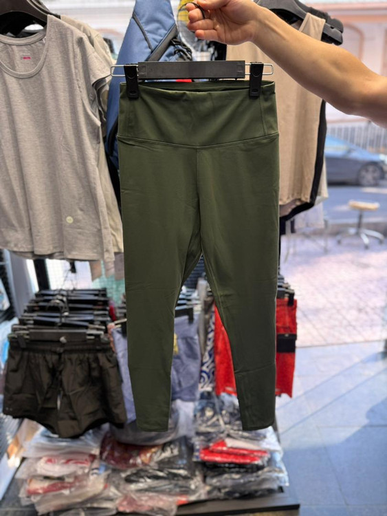 خرید لگ ورزشی