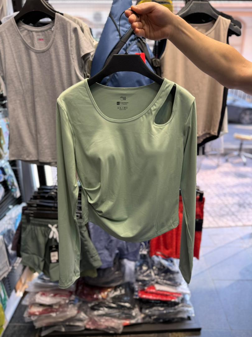 خرید اینترنتی تیشرت ورزشی