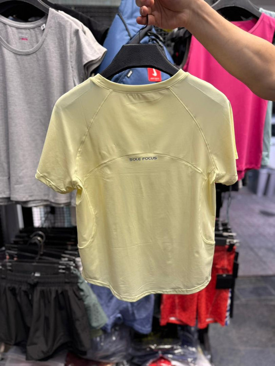 خرید اینترنتی تیشرت ورزشی