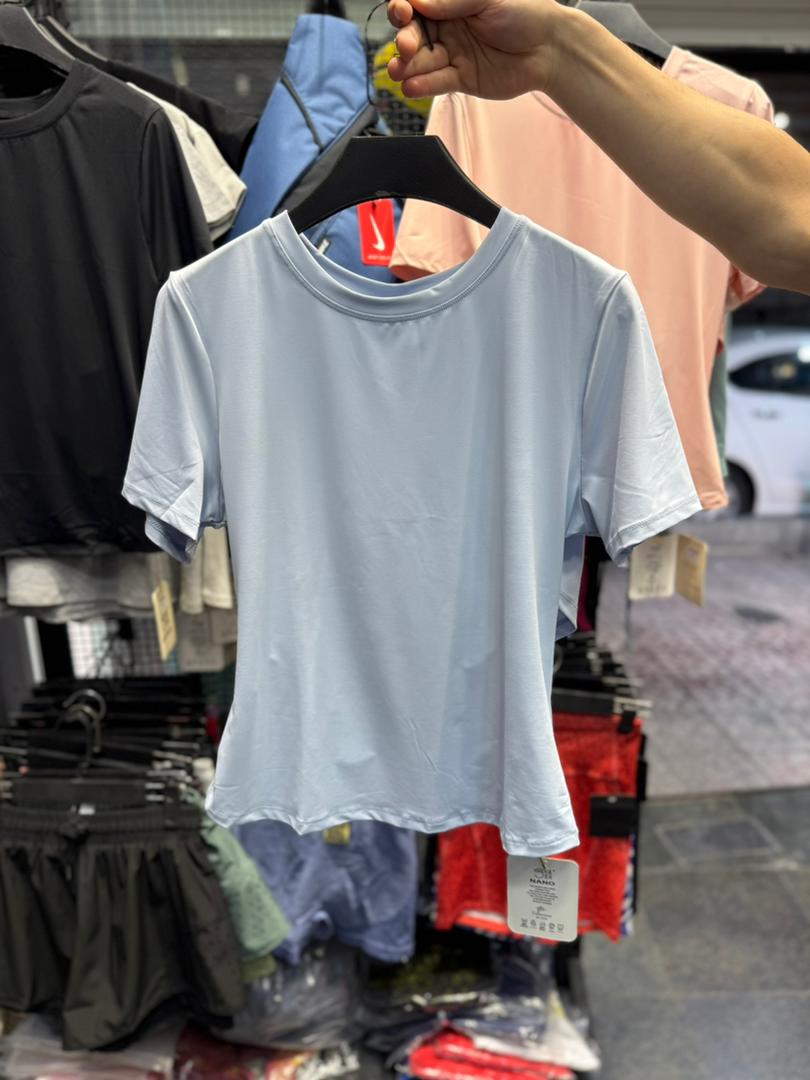 خرید انلاین تیشرت ورزشی زنانه