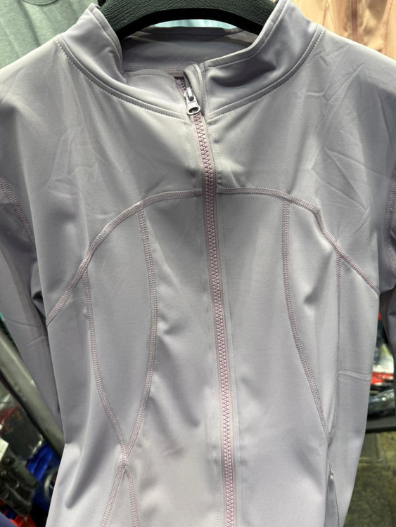 خرید سوییشرت ورزشی زنانه