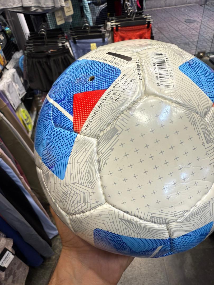 خرید توپ سالنی