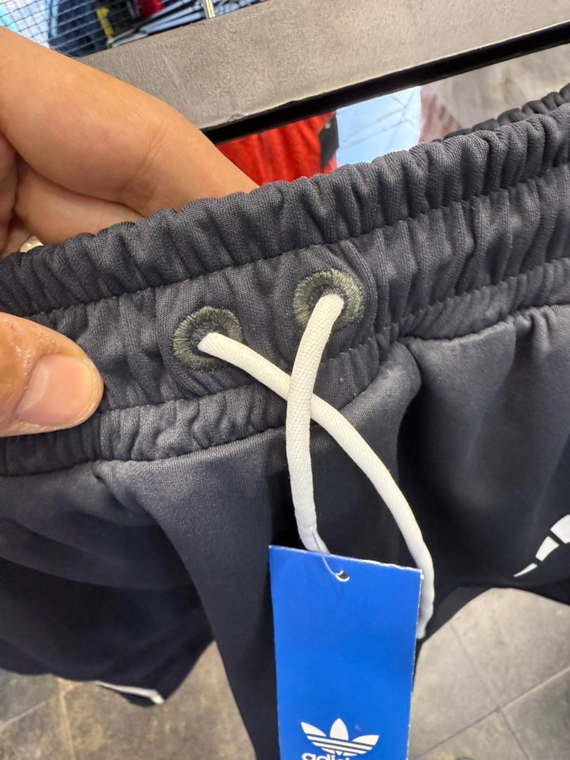 خرید انلاین شلوارک ادیداس