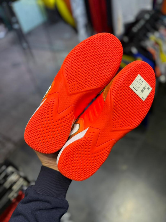 خرید انلاین کتونی ورزشی