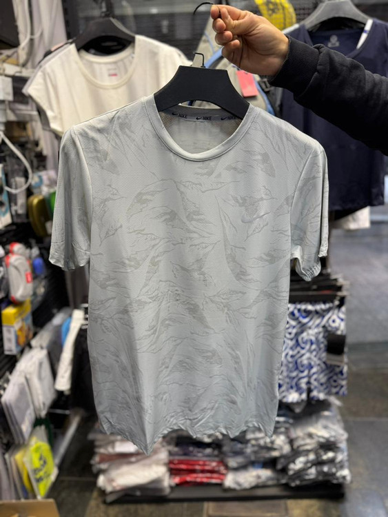 خرید انلاین تیشرت ورزشی