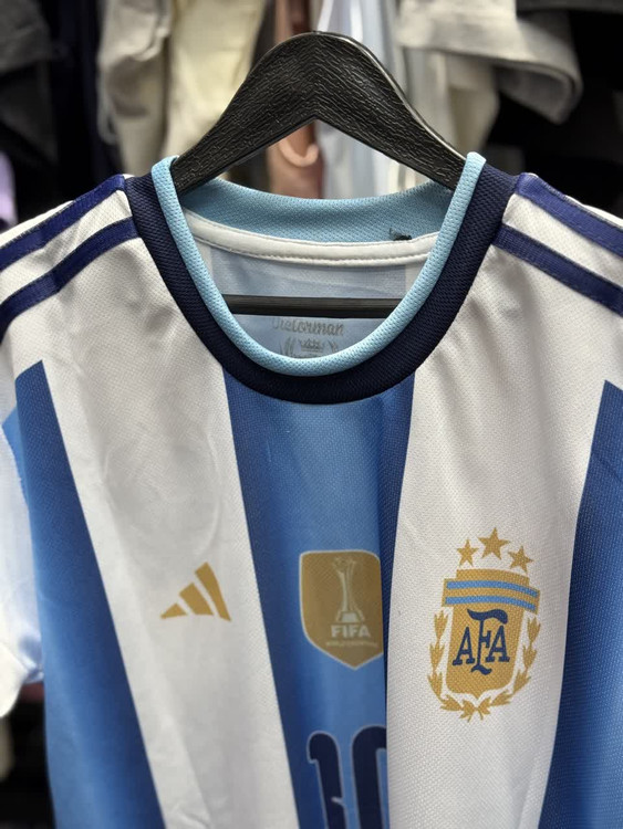 خرید انلاین لباس ارژانتین