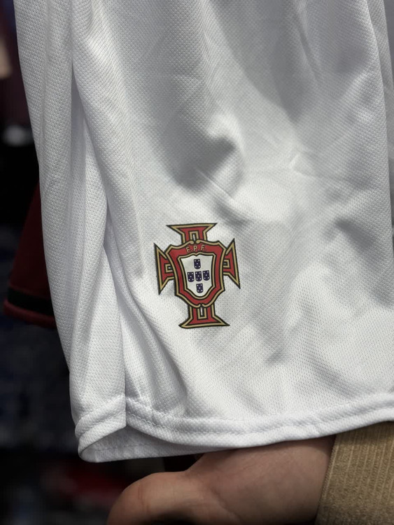 قیمت لباس پرتغال