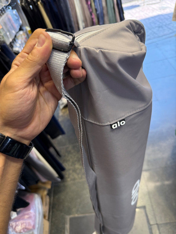 کاور مت یوگا با 2 برند alo و Nike اعلا در دو رنگ