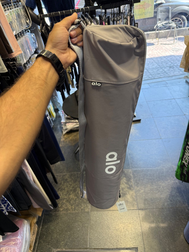 کاور مت یوگا با 2 برند alo و Nike اعلا در دو رنگ