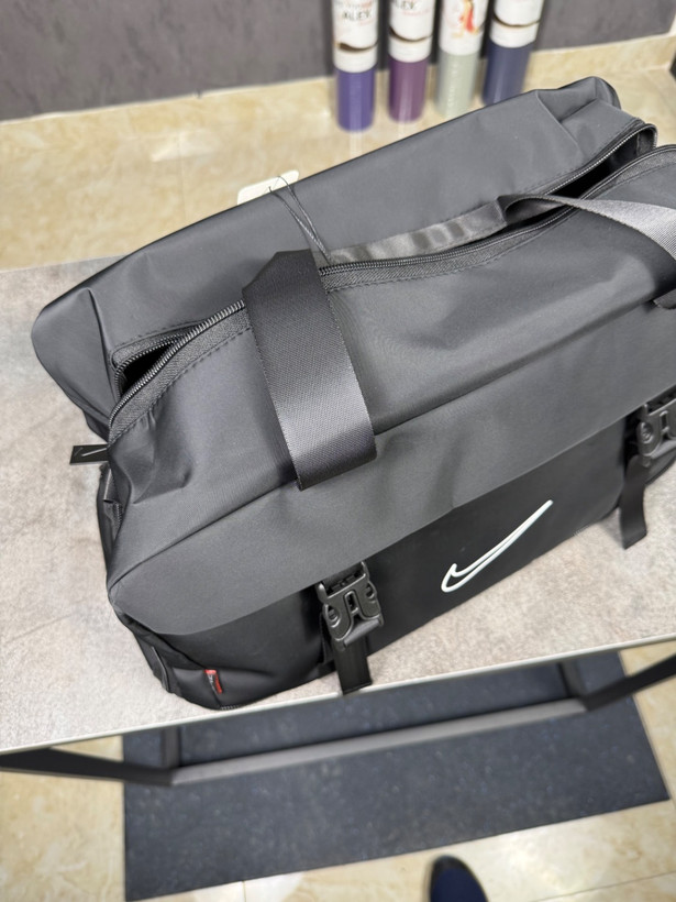 ساک ورزشی نایک Suitcase کد 900 تک و عمده