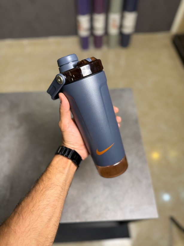 شیکر فلزی Nike وارداتی در 5 رنگ