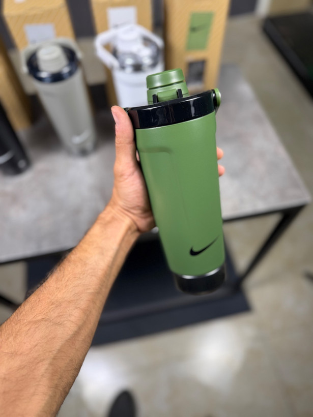 شیکر فلزی Nike وارداتی در 5 رنگ