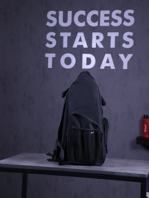 کوله بدمینتونی جاکفشی دار Just do it کد 8103