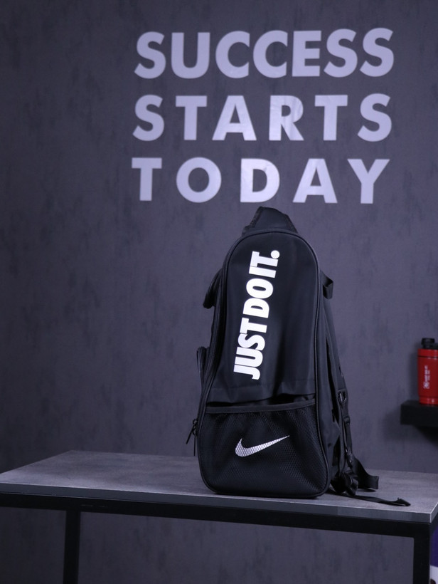 کوله بدمینتونی جاکفشی دار Just do it کد 8103