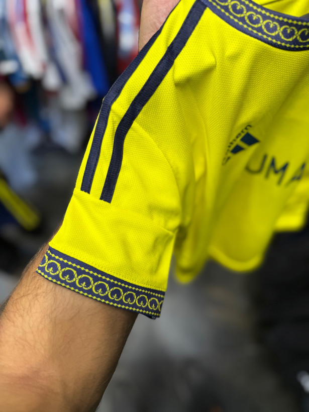 لباس اول بچهگانه النصر 2026/2027 با شورت با اسم رونالدو